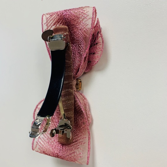 Hair accessories - Picture 2 of 4